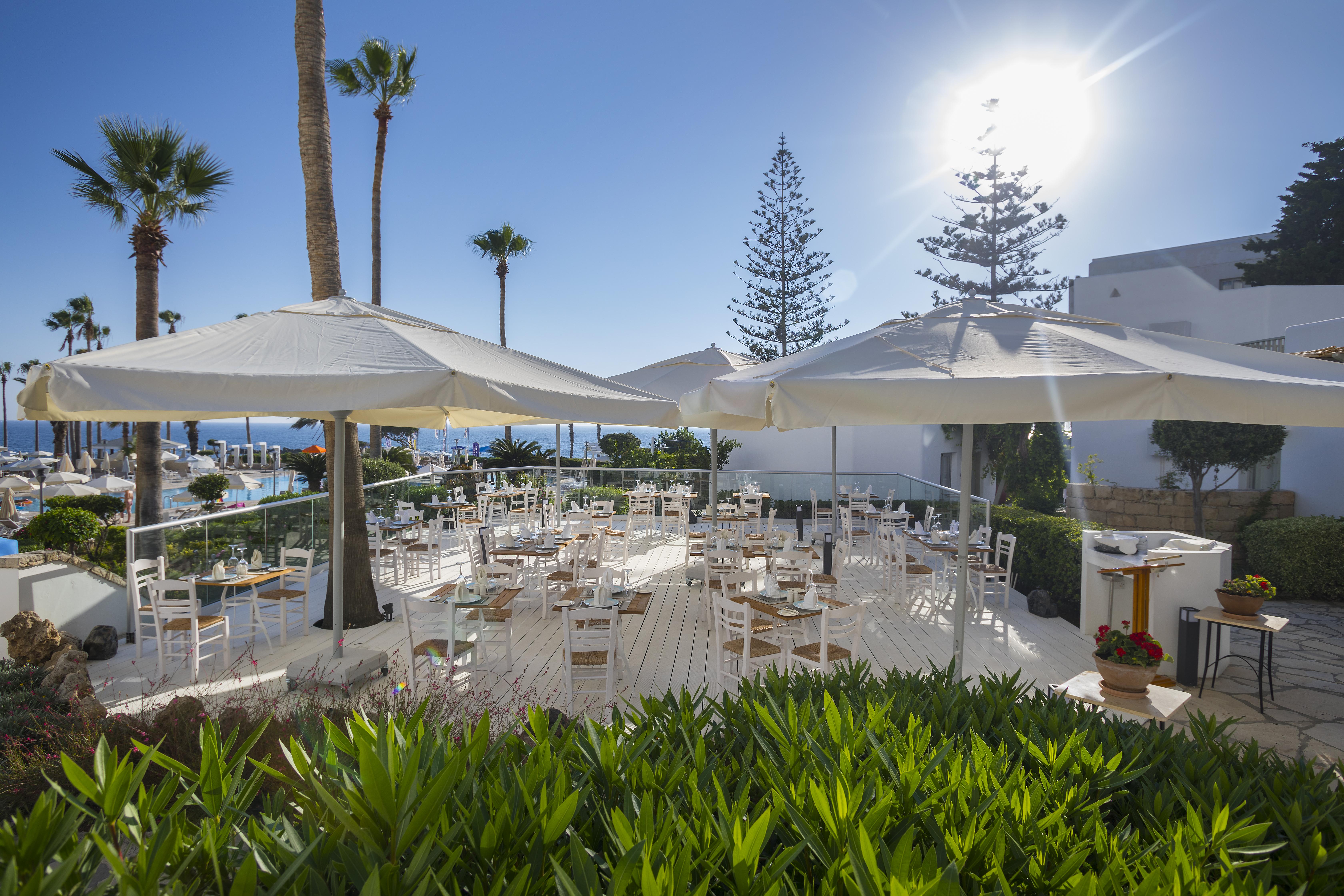 Leonardo Plaza Cypria Maris Beach Hotel & Spa (Adults Only) Geroskipou Exterior foto