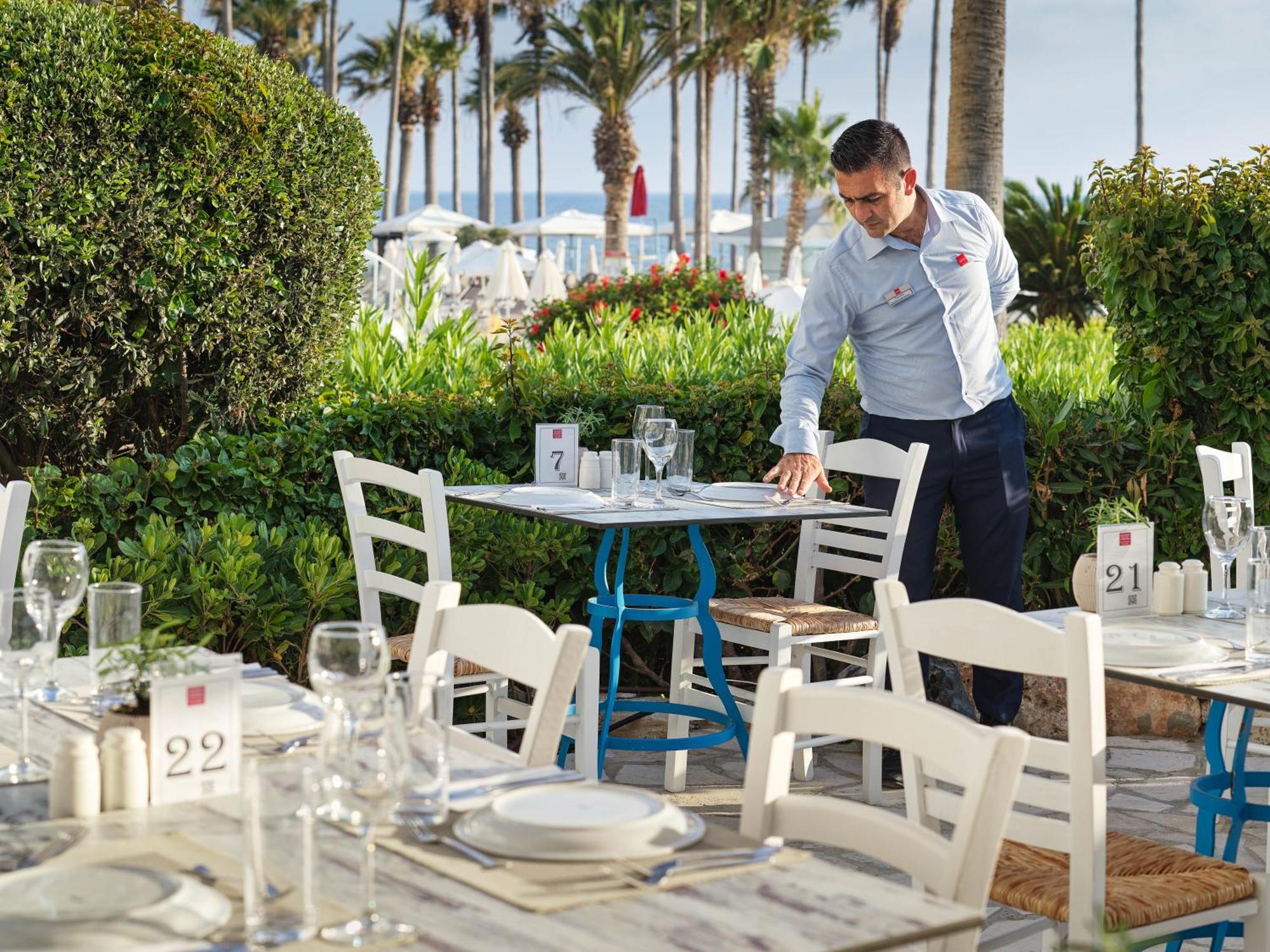 Leonardo Plaza Cypria Maris Beach Hotel & Spa (Adults Only) Geroskipou Exterior foto