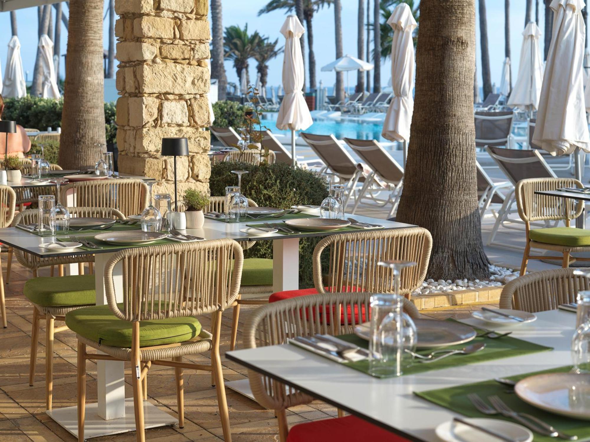 Leonardo Plaza Cypria Maris Beach Hotel & Spa (Adults Only) Geroskipou Exterior foto