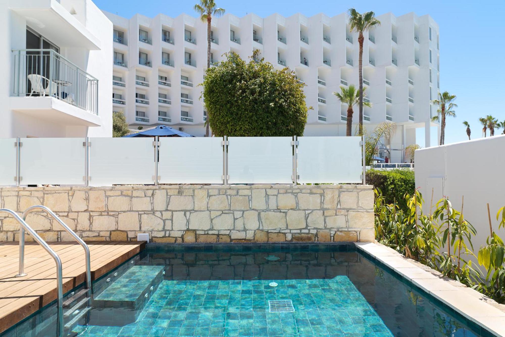 Leonardo Plaza Cypria Maris Beach Hotel & Spa (Adults Only) Geroskipou Cameră foto